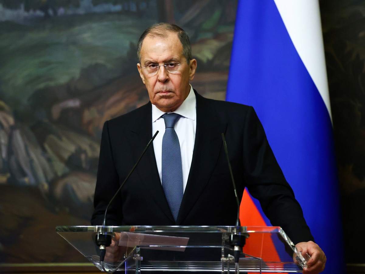 روسيا تحث بايدن على أن يكون أكثر إيجابية بشأن معاهدة “نيو ستارت”