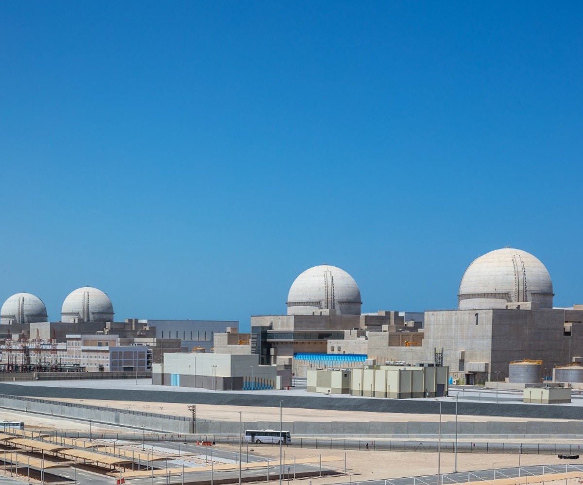 الإمارات تعلن بدء الاختبارات لتشغيل محطة “براكة” النووية