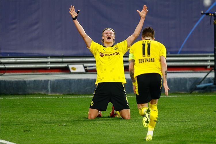 ارقام قياسية لنجم دورتموند في ليلة إقصاء أشبيلية من دوري الأبطال