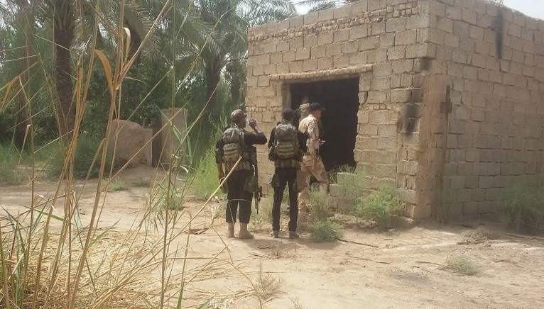 الاستخبارات العسكرية تضبط مضافتين للدواعش جنوبي نينوى