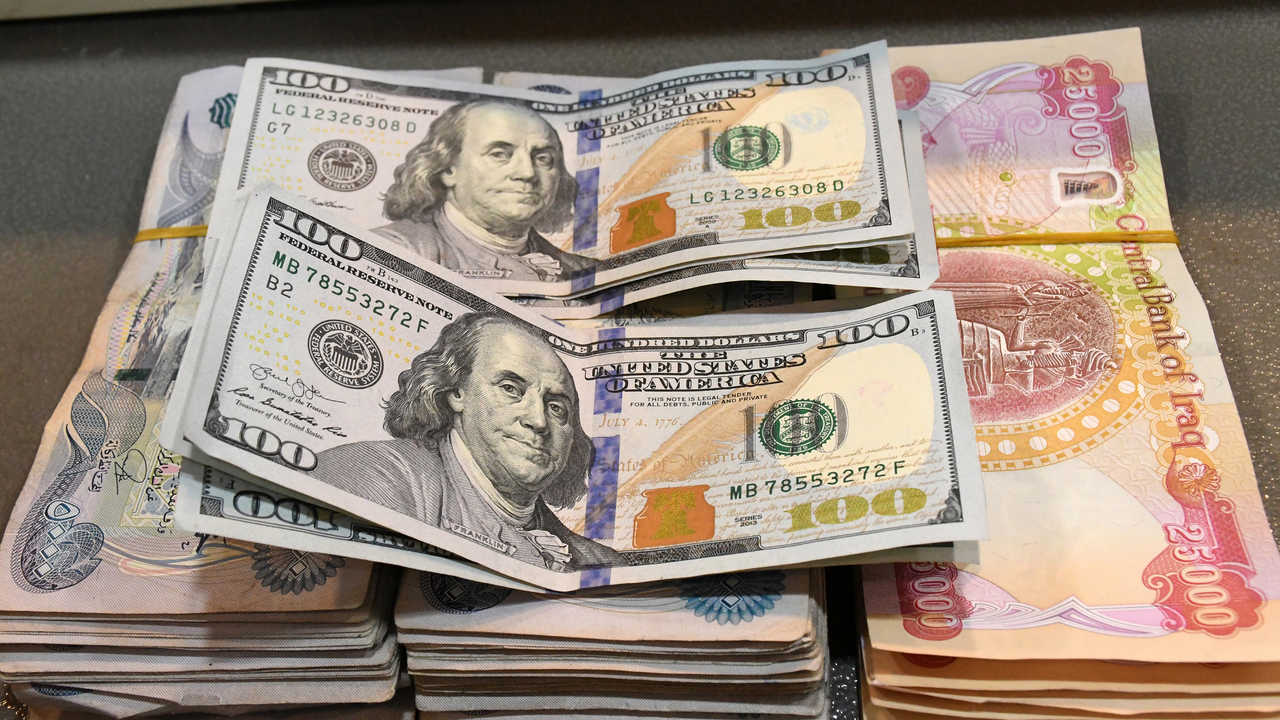 استقرار نسبي بأسعار صرف الدولار في الاسواق المحلية