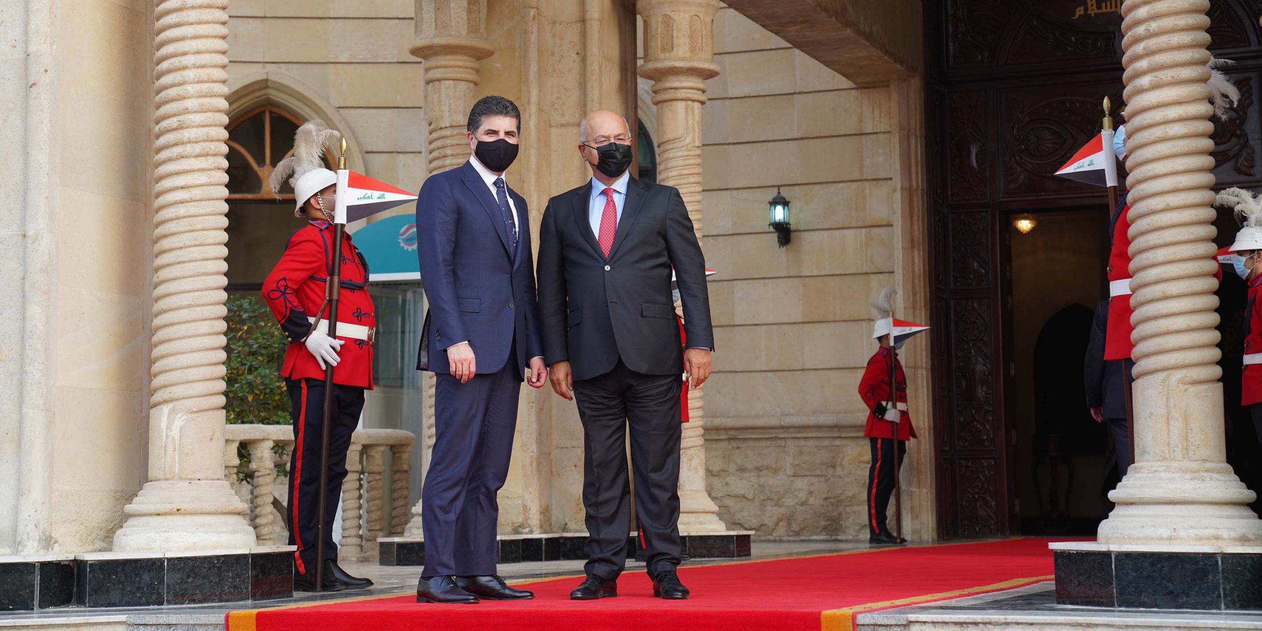 صالح لبارزاني: إقرار الموازنة خطوة جيدة لحل الخلافات بين بغداد وأربيل