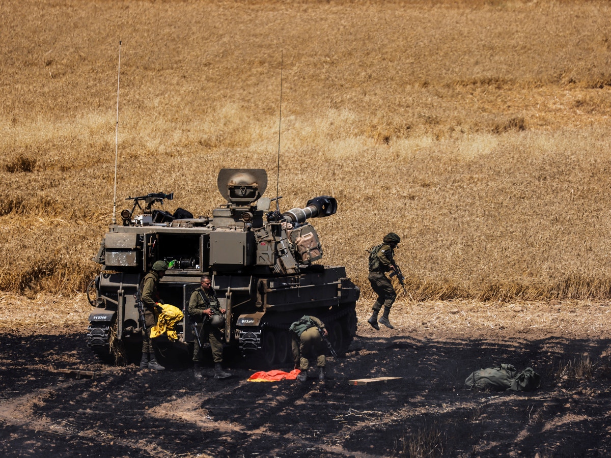 أكسيوس: إسرائيل ليست مستعدة لوقف التصعيد رغم زيارة المبعوث الأميركي