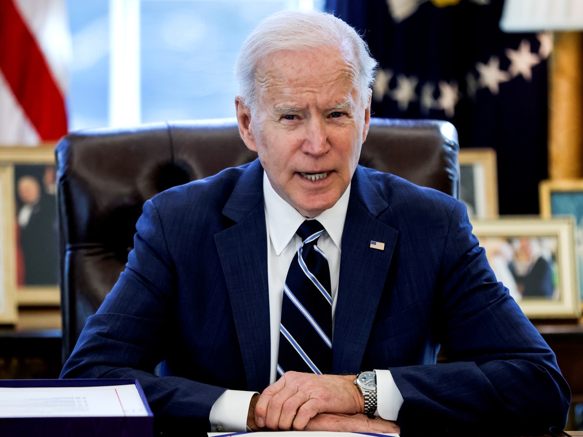 “وول ستريت جورنال”: الانقسام الديمقراطي بشأن إسرائيل يضغط على بايدن