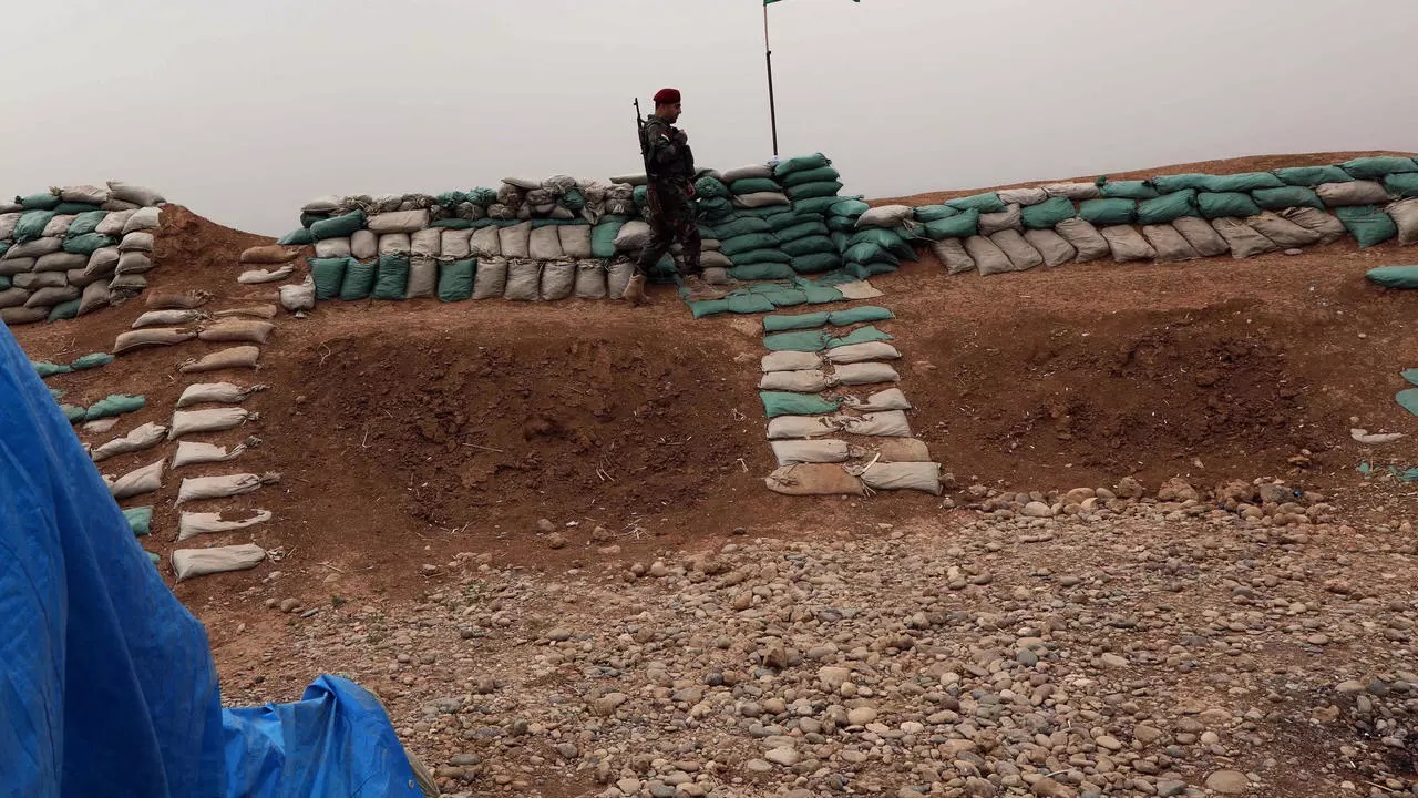 خندق على طول حدود العراق مع سوريا.. ما وظيفته؟