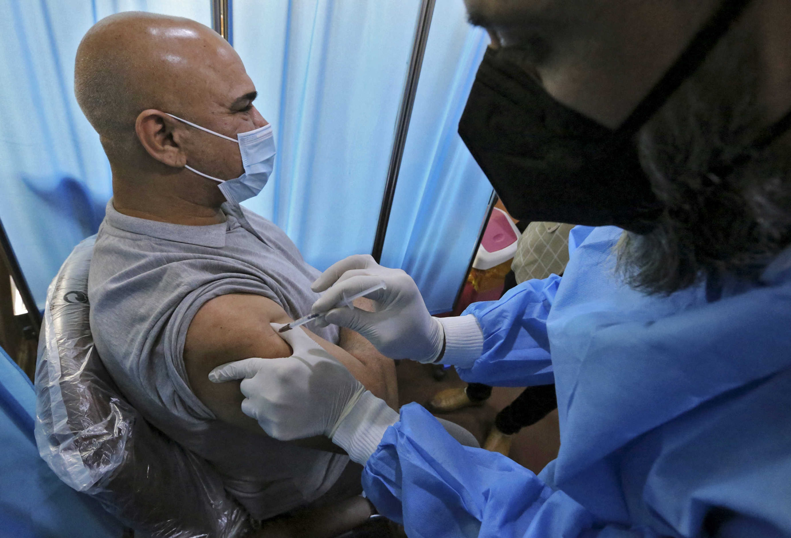 في جانب الرصافة.. الاعلان عن افتتاح منافذ جديدة للتطعيم بلقاح فايزر