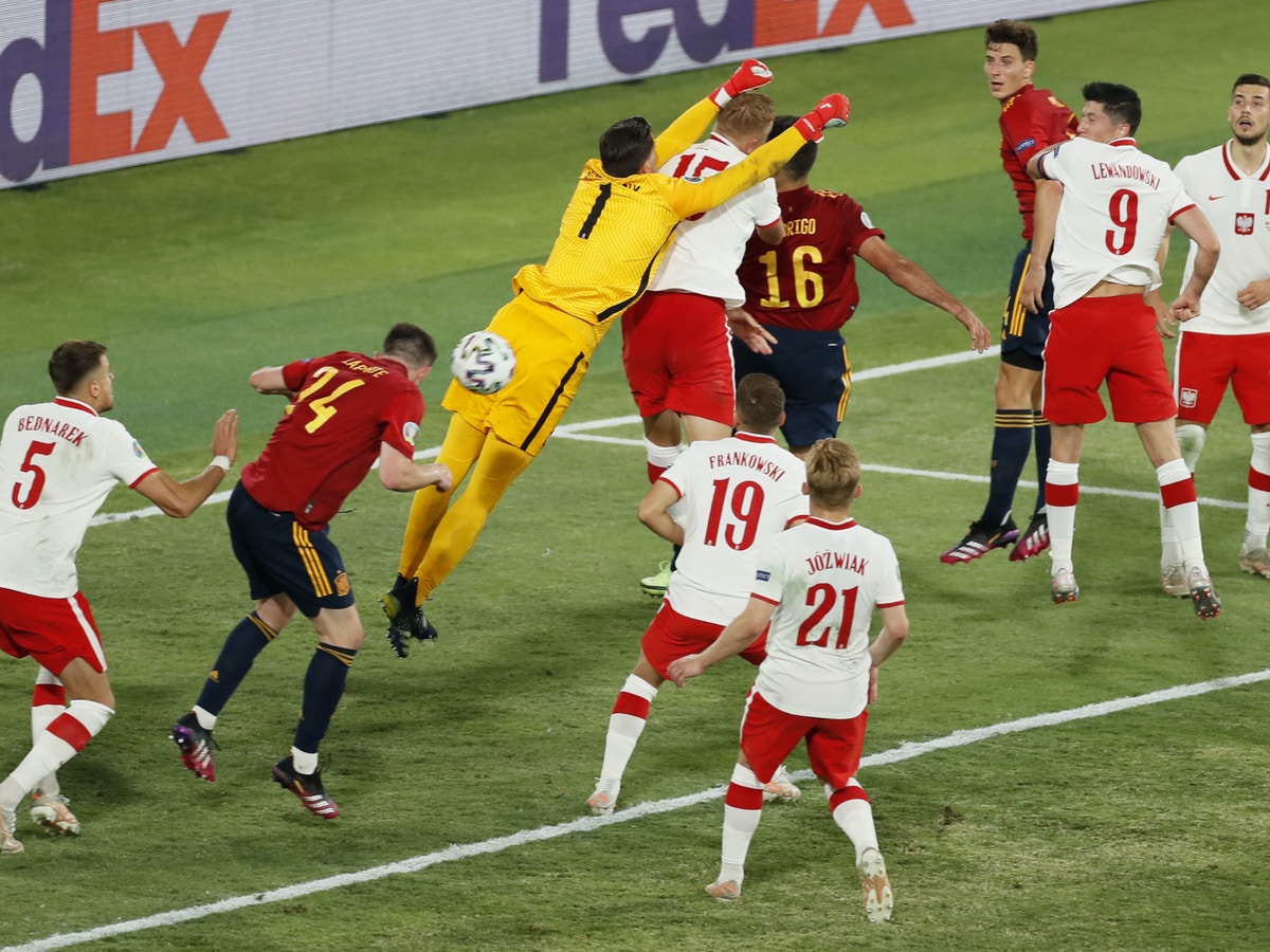 إسبانيا تخيب الآمال أمام بولندا في يورو 2020