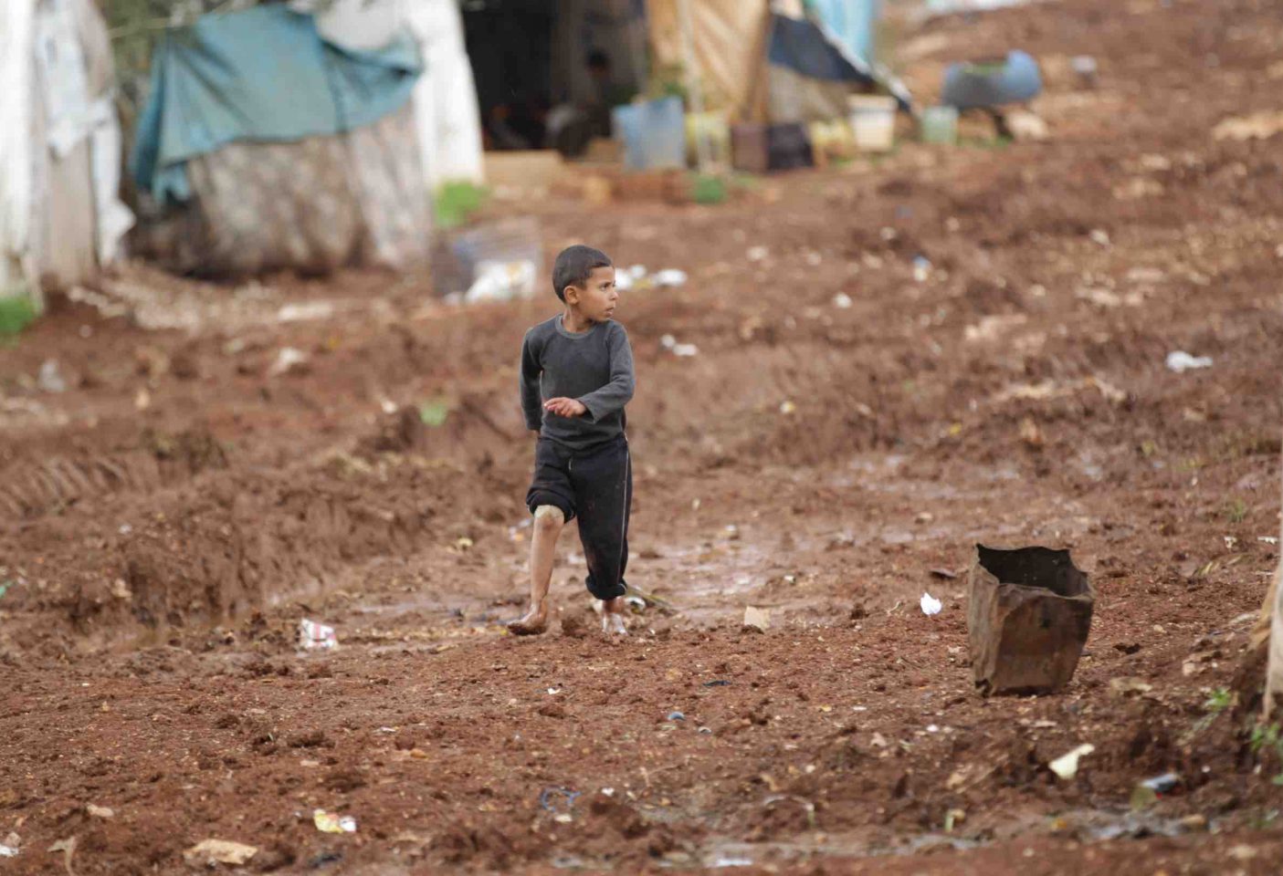 حقوق الإنسان للحكومة: انقذوا الأطفال والنساء في المخيمات