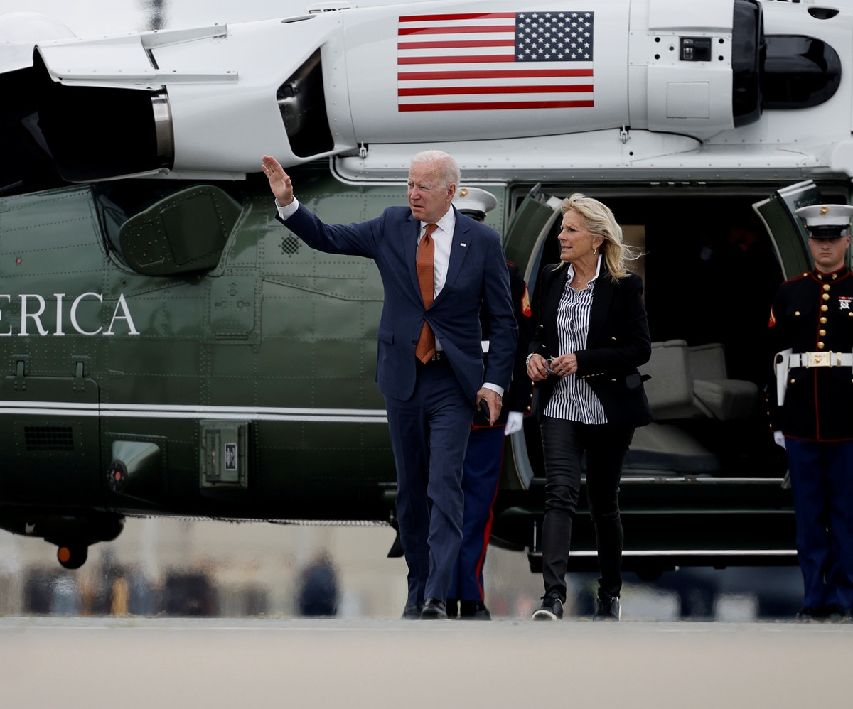 بايدن يبدأ جولة أوروبية لترميم العلاقات مع الحلفاء ومواجهة روسيا