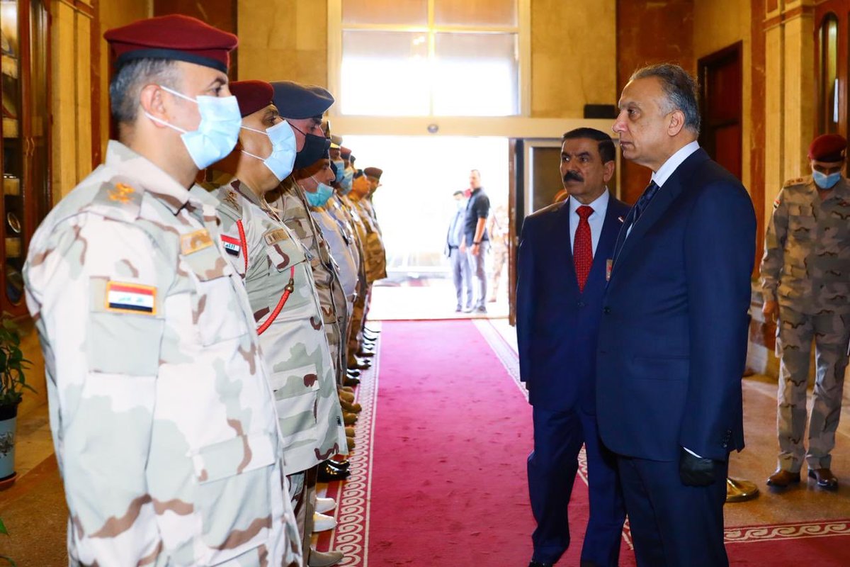 الدفاع تنفي سحب صلاحيات جمعة عناد بقرار من الكاظمي