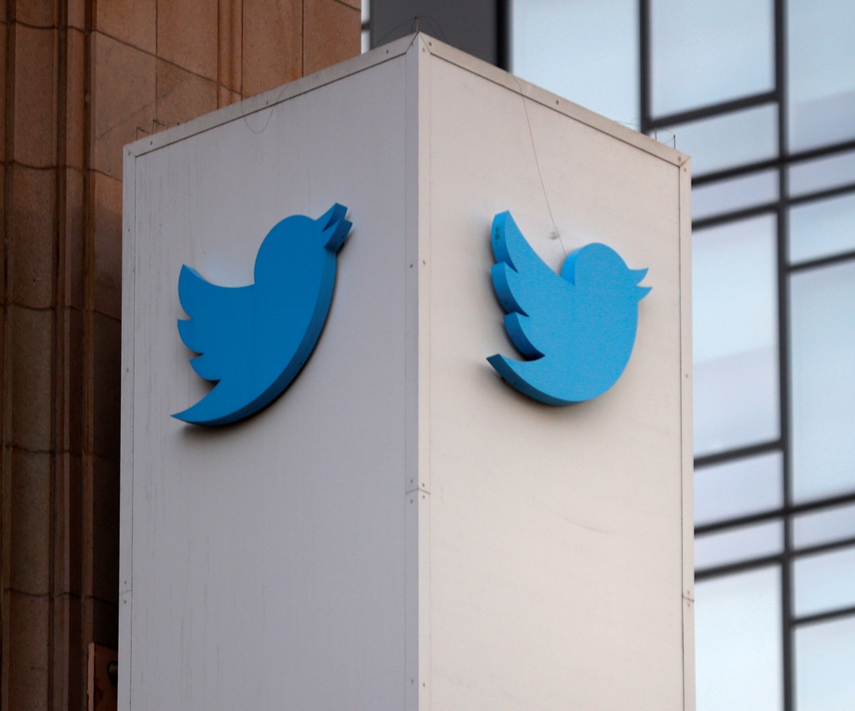 “تويتر” أول منصة تستخدم “اللغة العربية المؤنثة” لمخاطبة المرأة