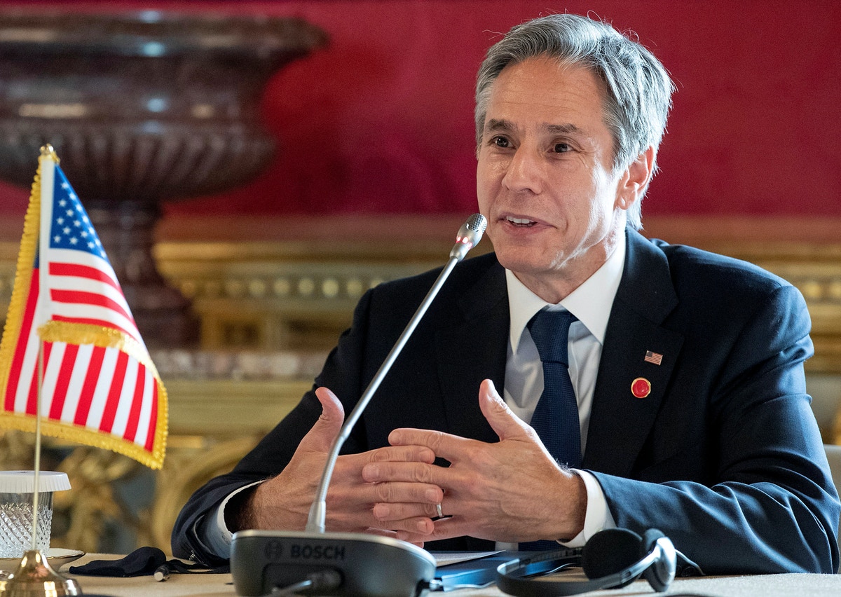 بلينكن: إحياء الاتفاق النووي يتوقف على قرارات خامنئي