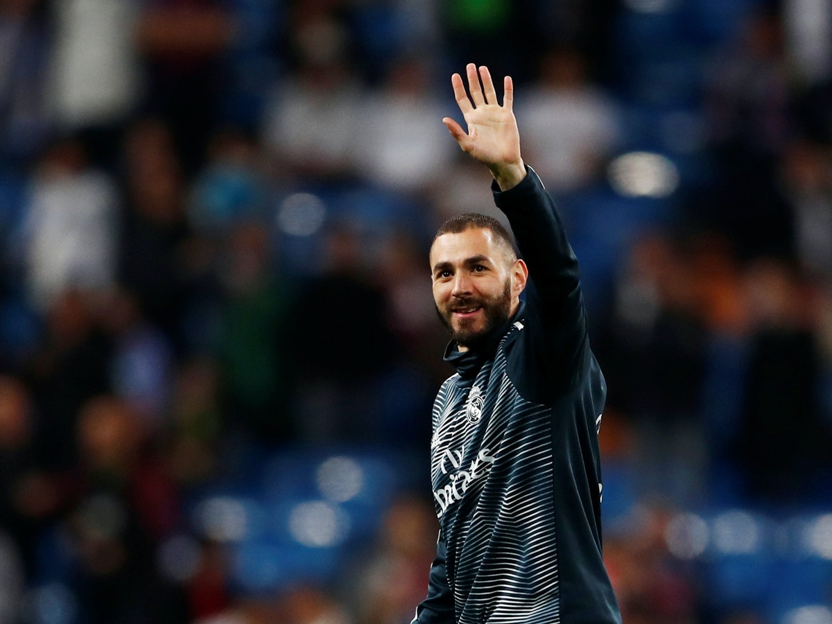 ريال مدريد يعلن إصابة كريم بنزيمة بفيروس كورونا