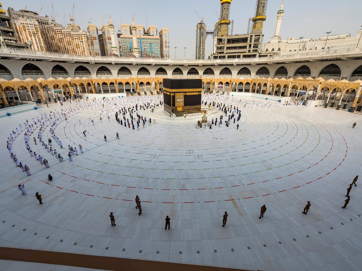 في زمن كورونا.. مكة المكرمة تستعد لاستقبال الحجاج بإجراءات مُحكمة