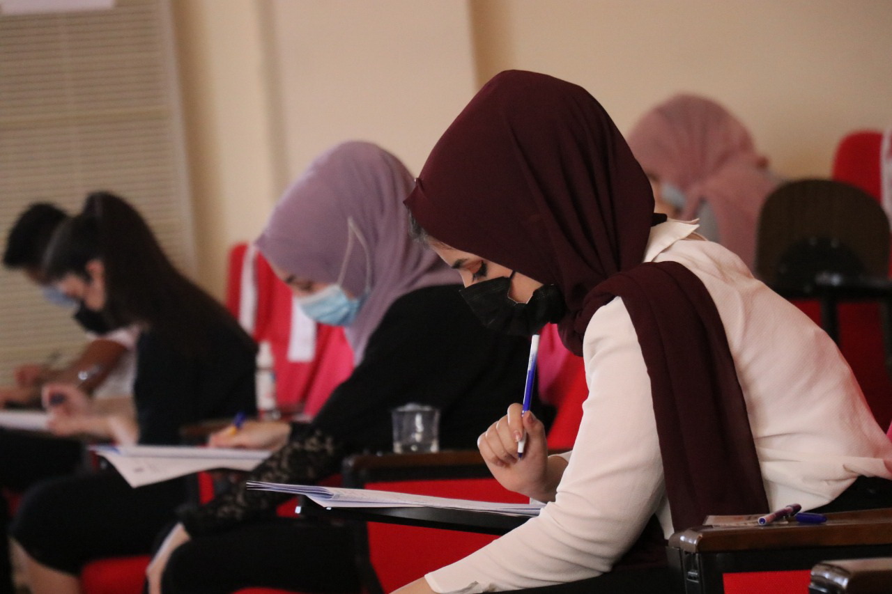 بإشراف وزارتي التعليم والصحة.. انطلاق الامتحانات النهائية بالجامعات