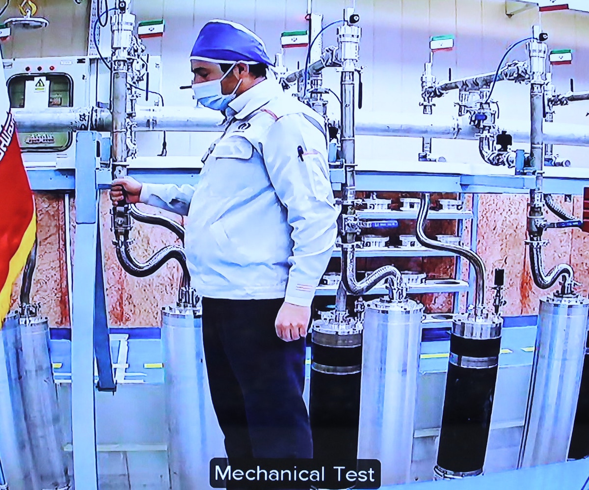 أكسيوس: نافذة التنازلات لإيران لن تظل مفتوحة والتأخير يجعل الاتفاق النووي “بلا جدوى”