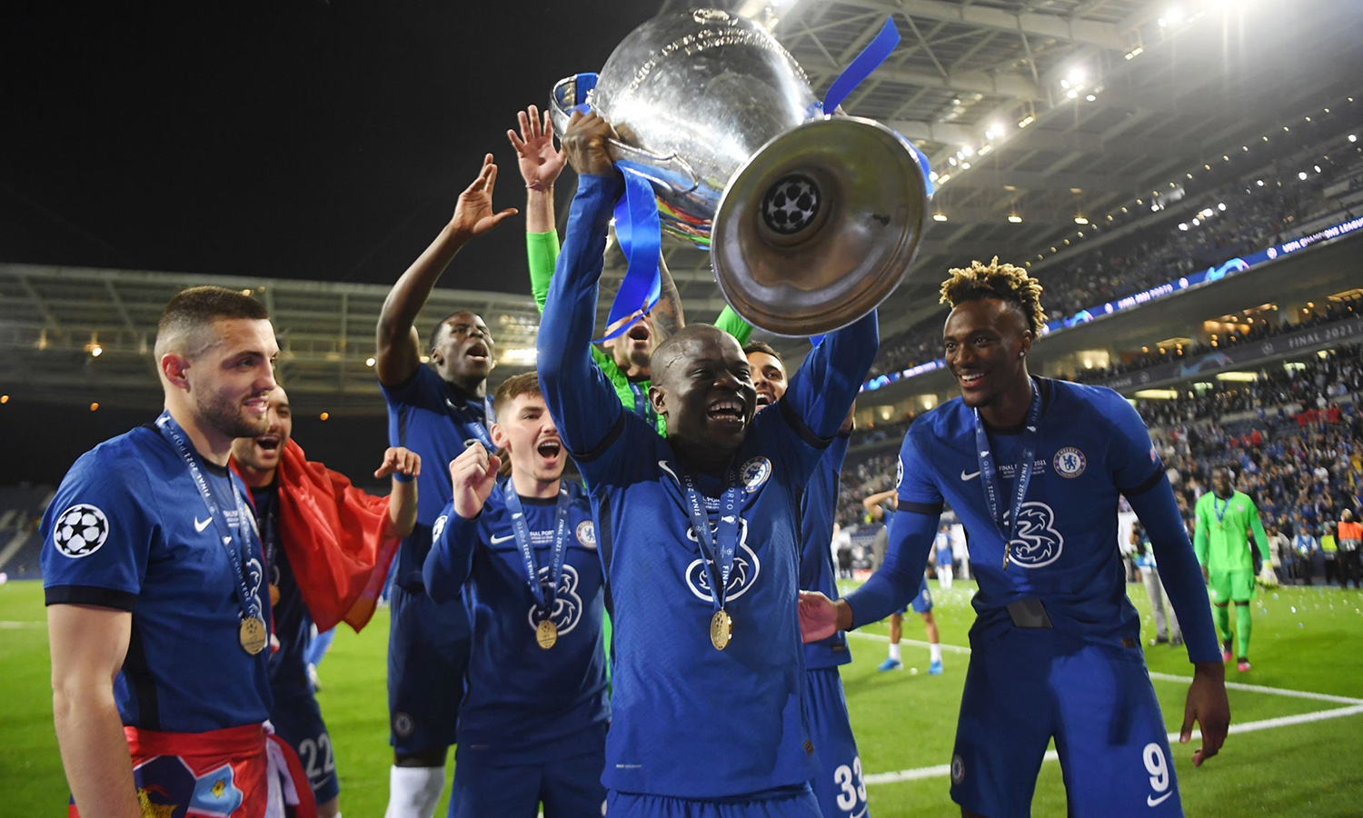 كورونا يضرب كانتي قبل موقعة يوفنتوس