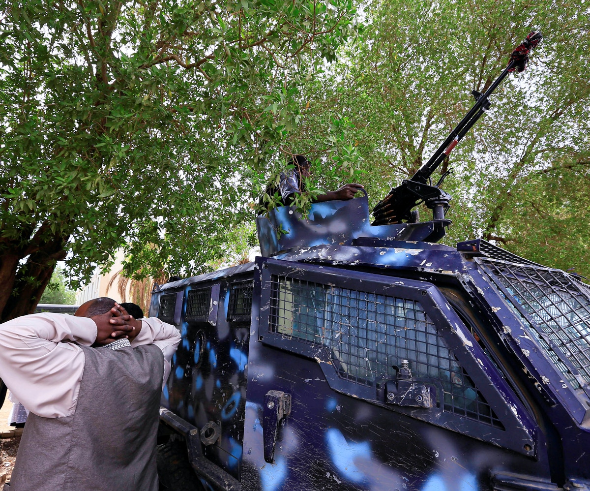 السودان: اشتباك مع خلية لـ”داعش” يودي بحياة 5 من المخابرات