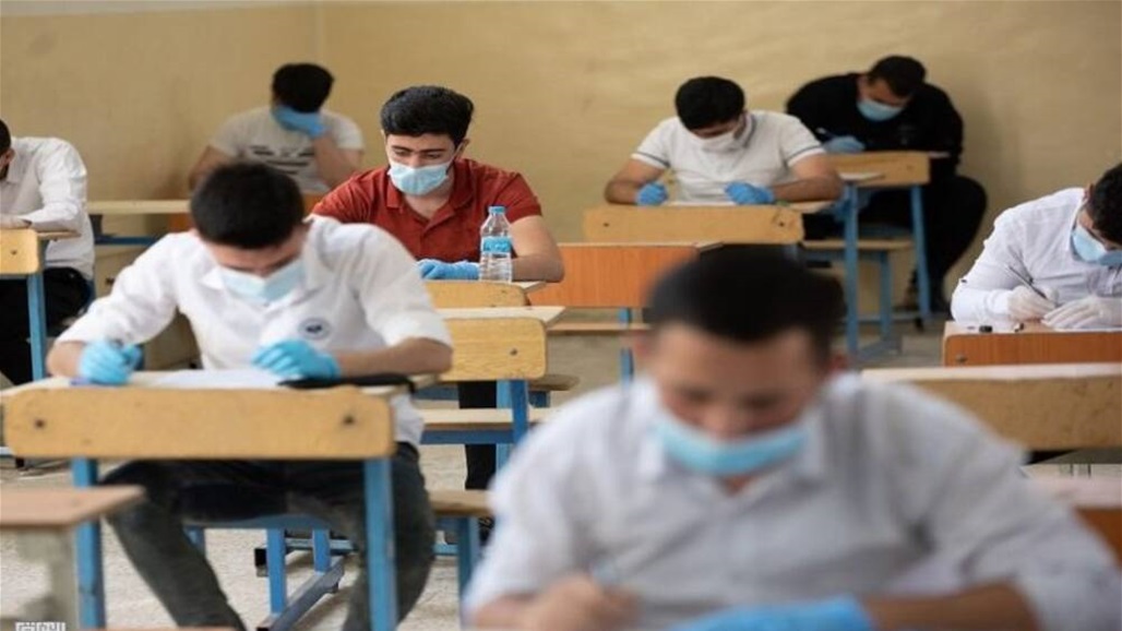 400 ألف طالب يؤدون امتحانات الدور الثاني للثالث المتوسط اليوم