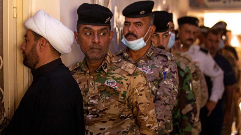 نعيم: القبض على ضابط قام بالترويج الانتخابي داخل مركز للتصويت في البصرة