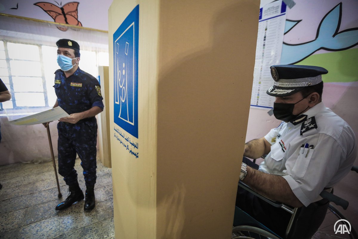 العمليات المشتركة: لا يوجد قطع للطرق أثناء عملية نقل صناديق الاقتراع