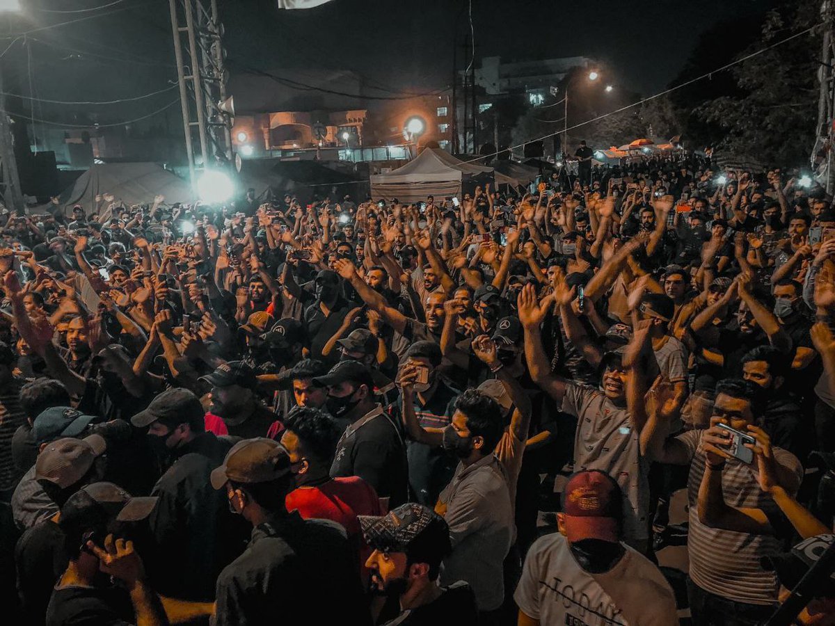 أنصار “الفتح” يحاولون اقتحام “الخضراء”.. والسفارة الأميركية تطلق صافرات الإنذار