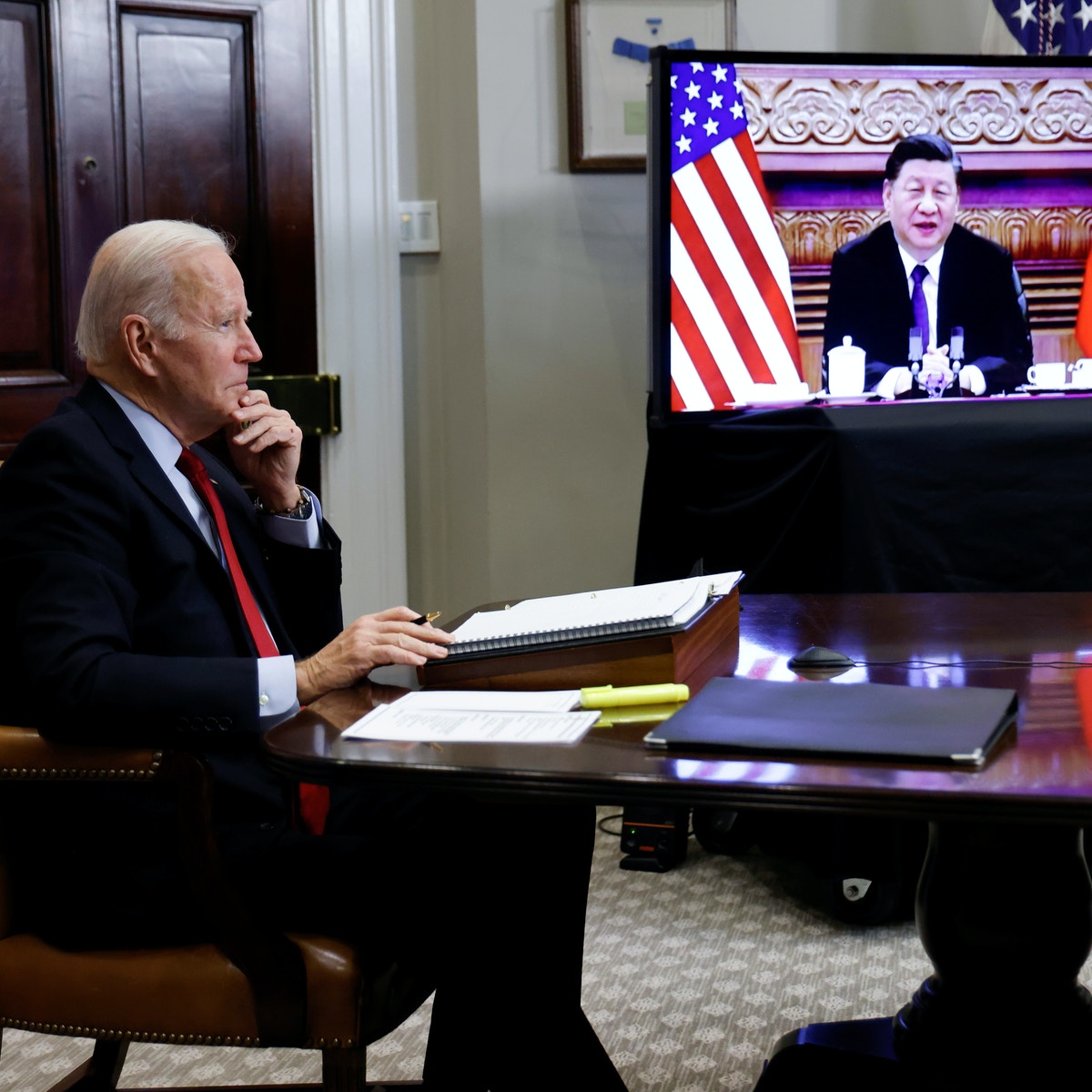 بايدن لشي خلال القمة “الأميركية الصينية”: مسؤوليتنا هي منع وقوع نزاع مفتوح