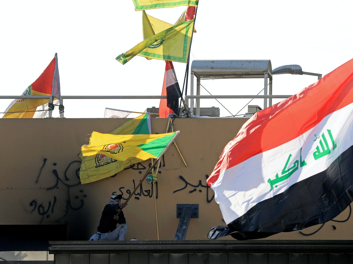 فصائل موالية لإيران تهدد واشنطن بـ”حرب مفتوحة” إذا لم تنسحب من العراق