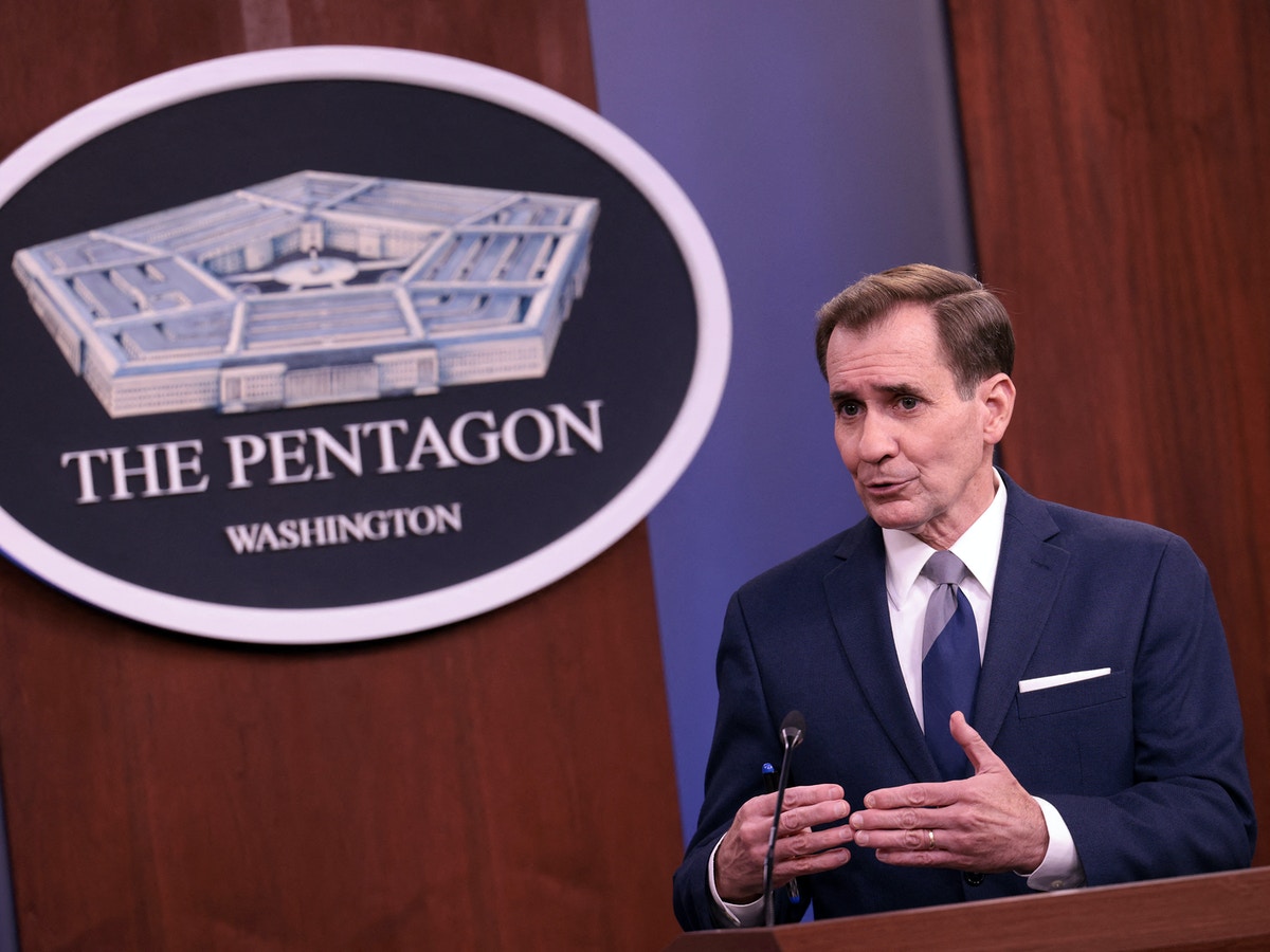 “البنتاجون”: بايدن منفتح على خيارات أخرى إذا فشلت محادثات فيينا مع إيران