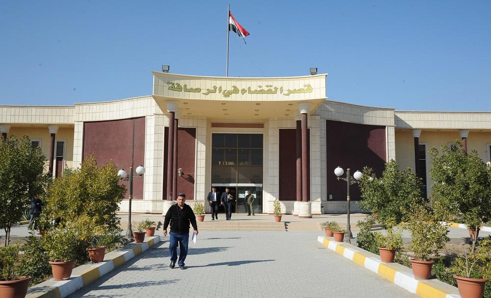 من بينهم عرب الجنسية.. استئناف الرصافة تحكم بالسجن 10 سنوات لمجرمين يتاجرون بالمواد المخدرة