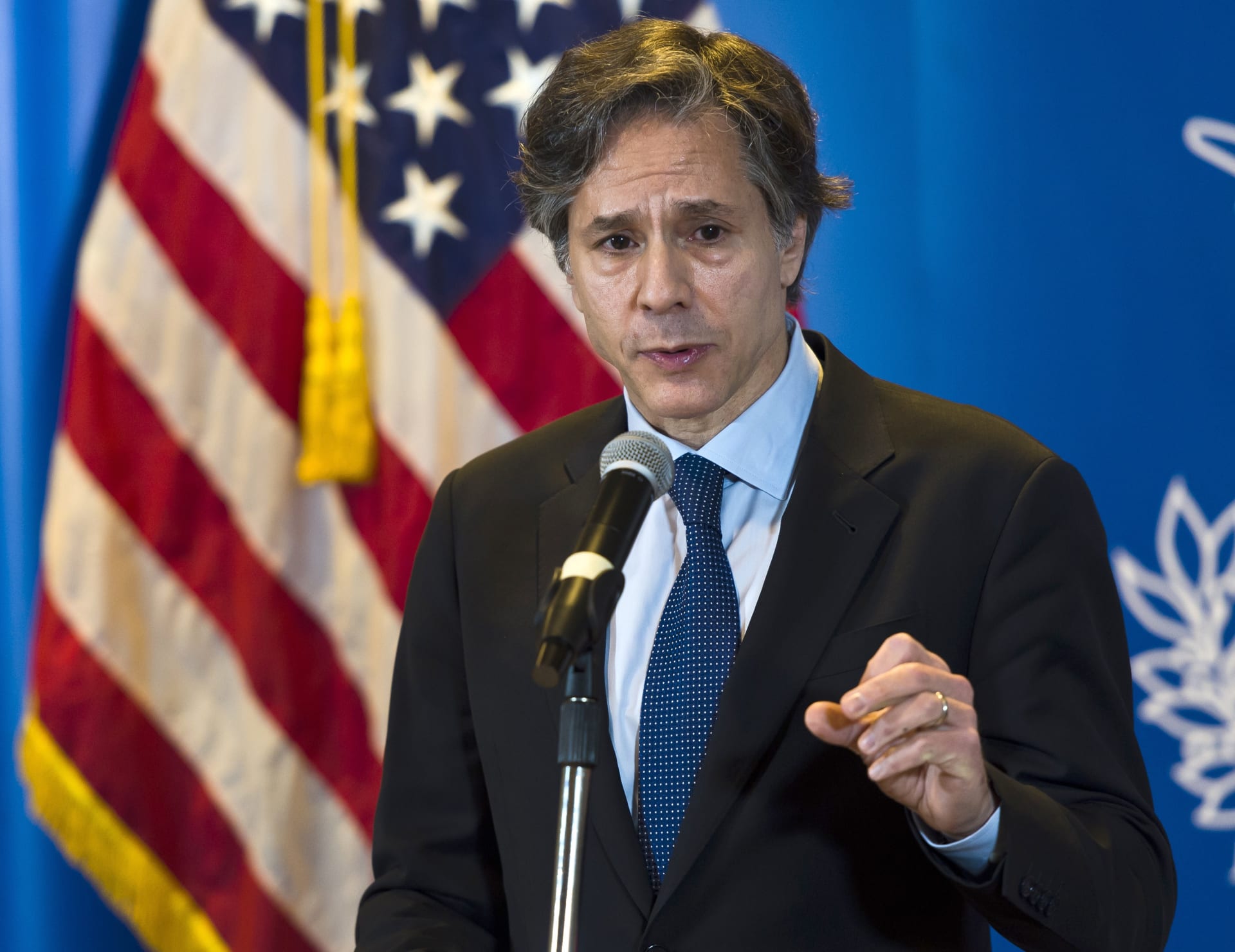 وزير الخارجية الأميركي يتحدث إلى نظيره الروسي بشأن الأزمة الأوكرانية