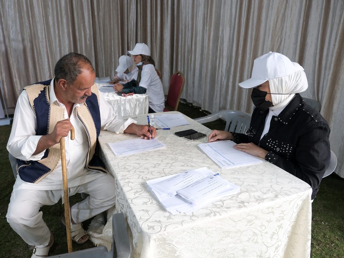 ليبيا.. 5 دول تهدد بعقوبات أممية ضد “المتلاعبين بالانتخابات”