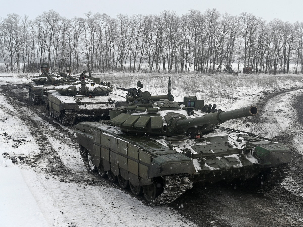 واشنطن تطلب من موسكو سحب قواتها من حدود أوكرانيا “فورا”