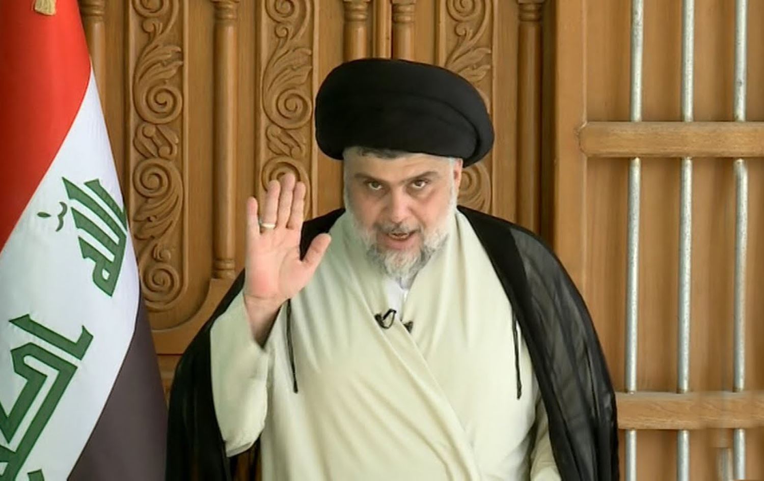 الصدر يلمح: الأزمة في العمارة “سياسية”.. والخزعلي: يجب التبرؤ من المتورطين بالدم