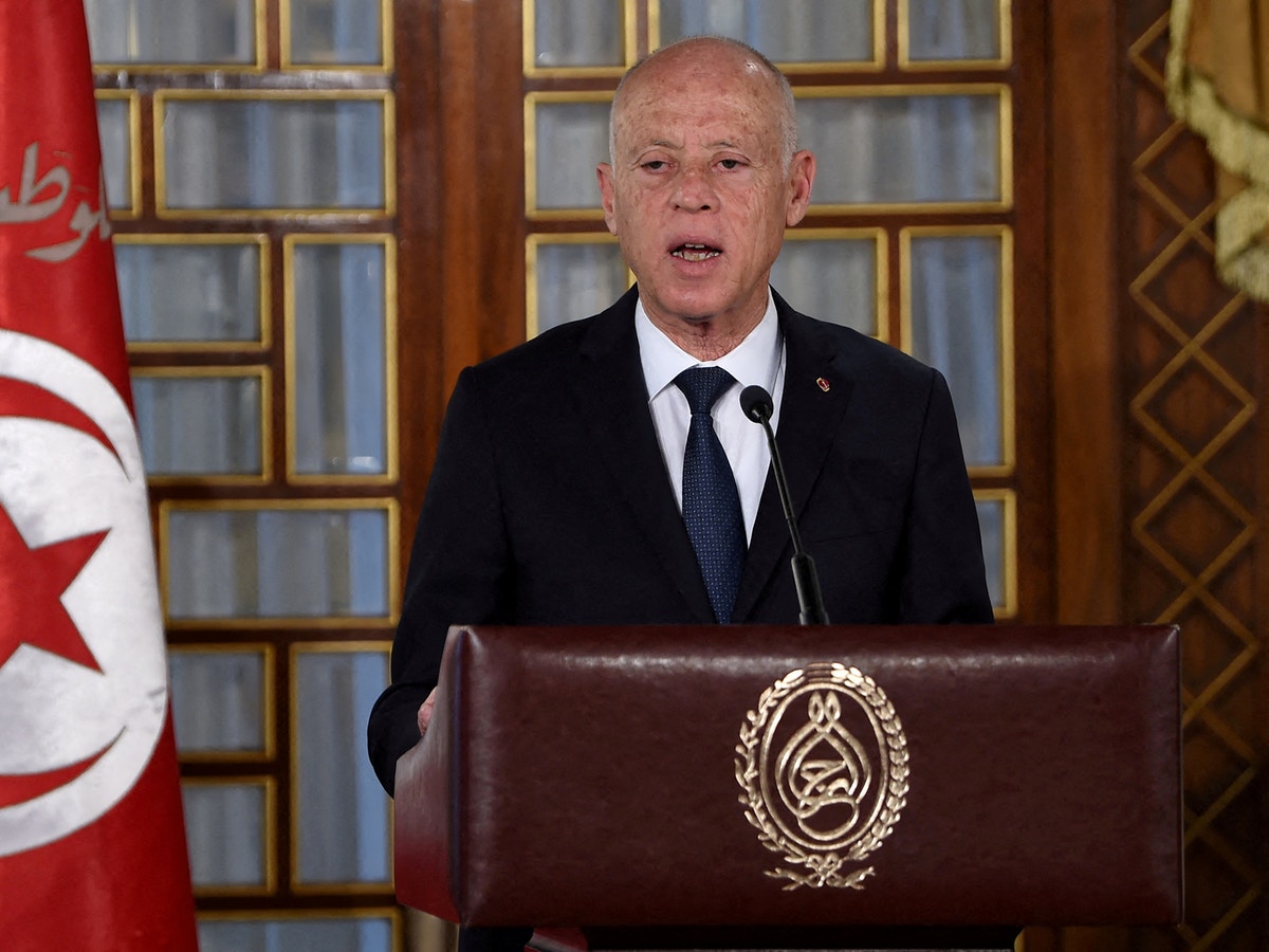 الرئيس التونسي: المجلس الأعلى للقضاء أصبح من الماضي