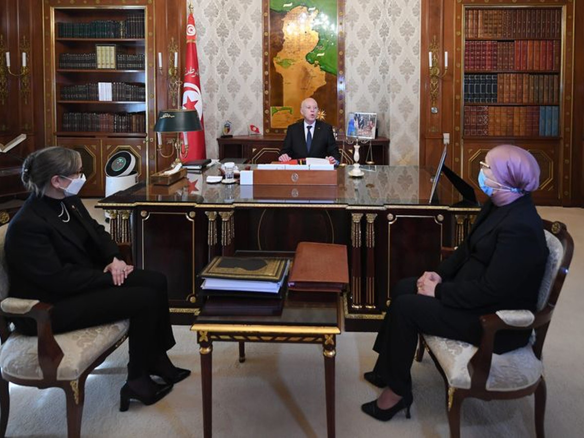 الرئيس التونسي يصدر مرسوماً باستحداث مجلس أعلى مؤقت للقضاء