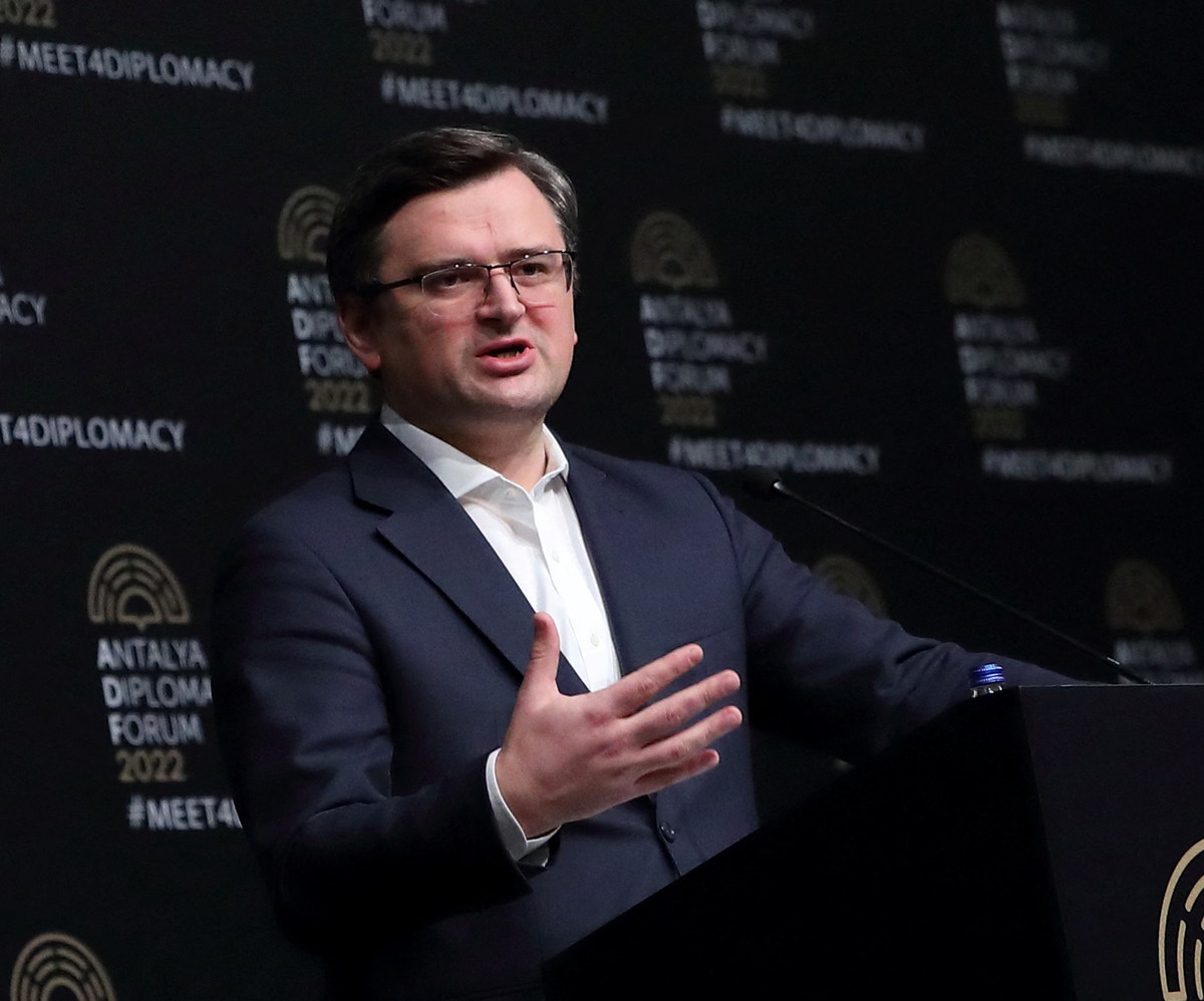 محادثات أنطاليا.. اتهامات متبادلة ووعود بمواصلة التفاوض