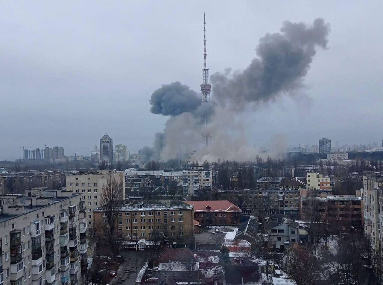 أوكرانيا: القصف الروسي يلحق أضراراً بمستشفى في ميكولايف