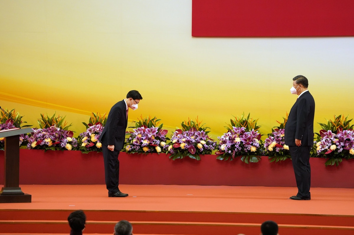 رئيس الصين: لا داعي لتغيير مبدأ “بلد واحد بنظامين” في هونج كونج