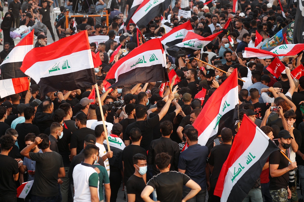 “الإطار التنسيقي” يعلن اعتصاماً مفتوحاً.. والصدر: يدنا ممدودة لجمهوره