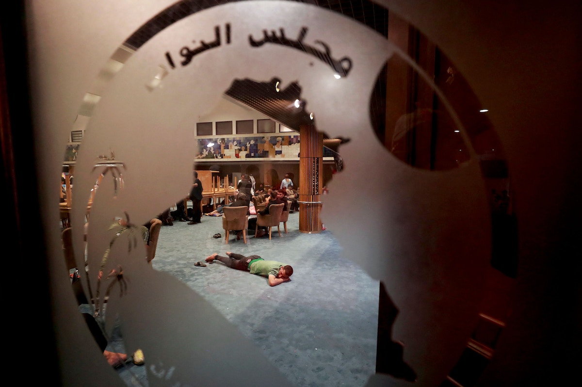 الانتخابات المبكرة.. حل للأزمة أم مأزق جديد؟