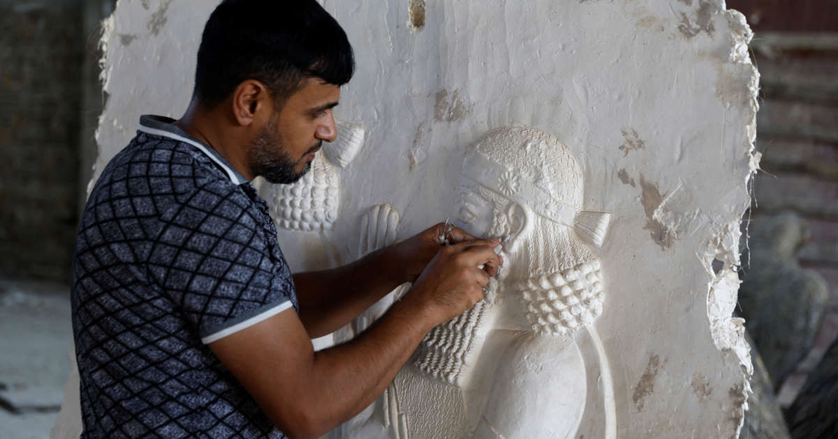 رويترز: جداريات في الموصل تروي تاريخ العراق