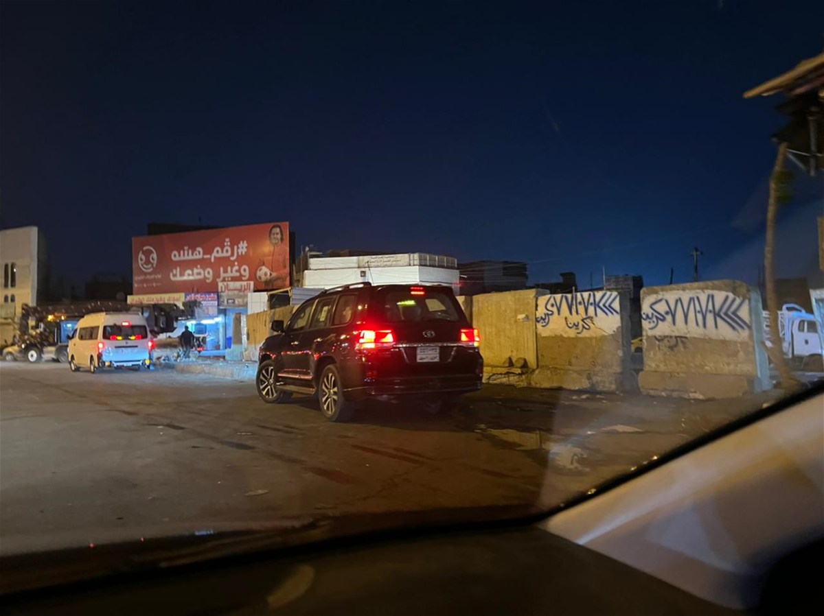 عشية ذكرى 25 تشرين .. القـوات الأمنيـة  تباشر باغلاق مداخل ساحة التحرير ببغداد