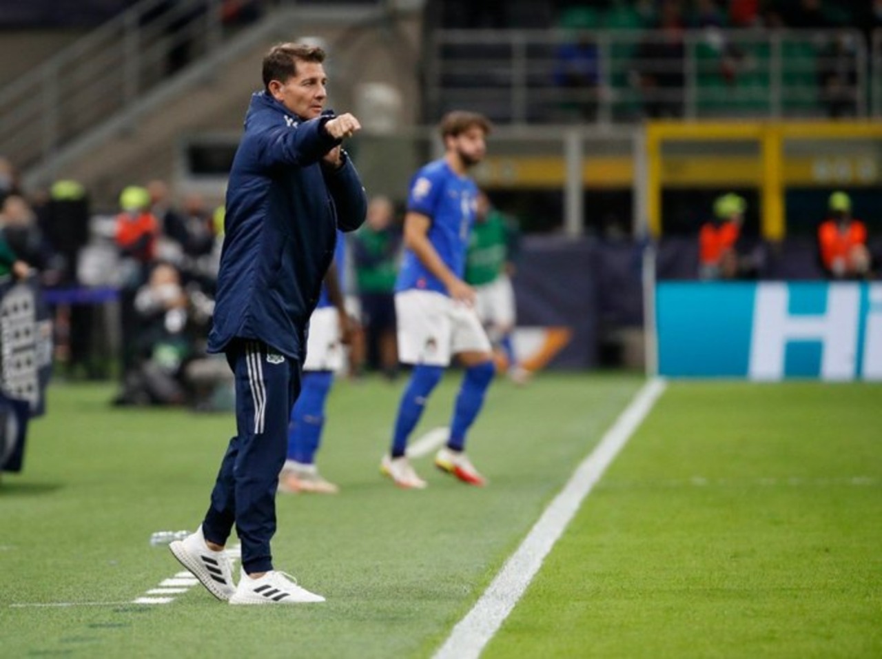 كاساس معجب بلاعبي الدوري الممتاز ويتعهد بإعداد منتخب قوي