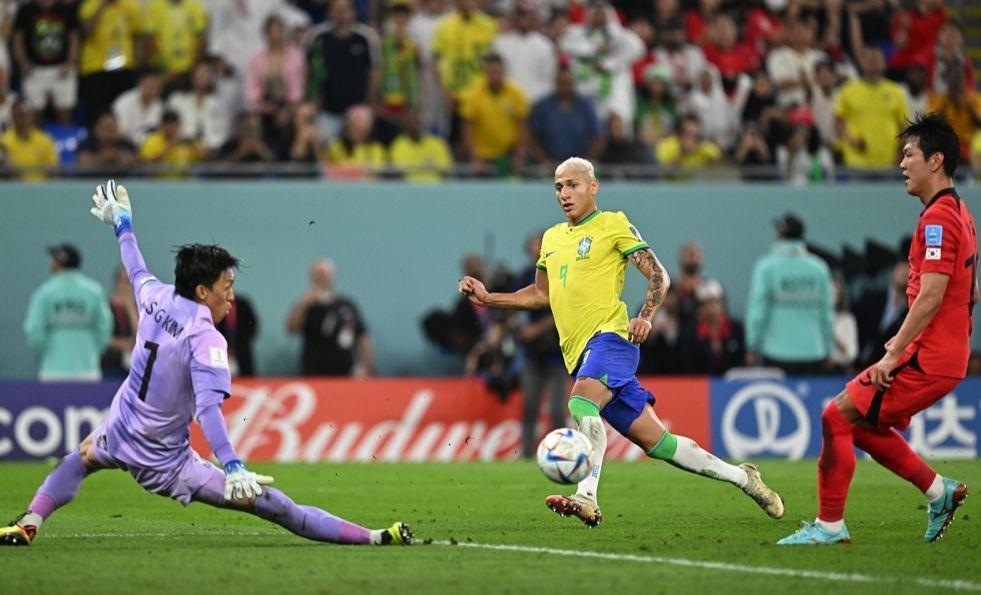 لبرازيل تفوز على كوريا الجنوبية 4 – 1 وتضرب موعدا مع كرواتيا في الدور ربع النهائي للمونديال