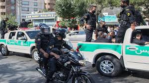 إيران تعتقل مئة وخمسةعشرعسكريًا: أيدوا الأحتجاجات