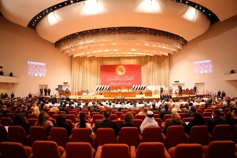 نواب: العمل السياسي في العراق غير موثوق مجتمعيا