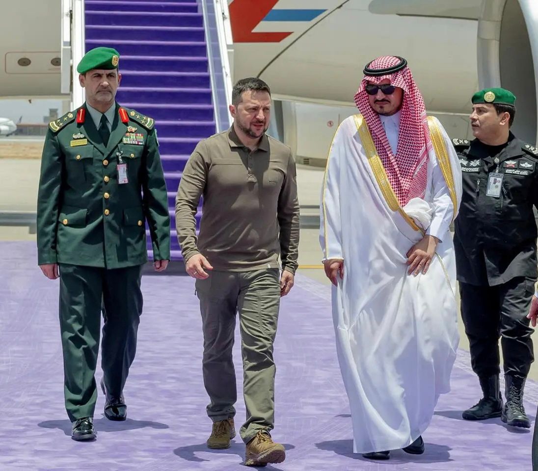 انطلاق اعمال القمة العربية في جدة بحضور الرئيس الاوكراني