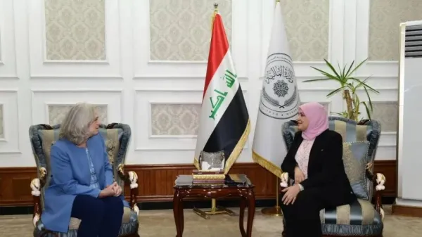 السفيرة الامريكية تلتقي وزير المالية لبحث بنود الموازنة وسط صمت حكومي