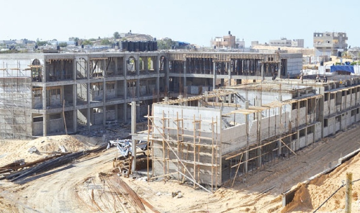 سياسيون: أموال ضخمة صرفت على المشاريع الوهمية والمتلكئة في المحافظات الغربية